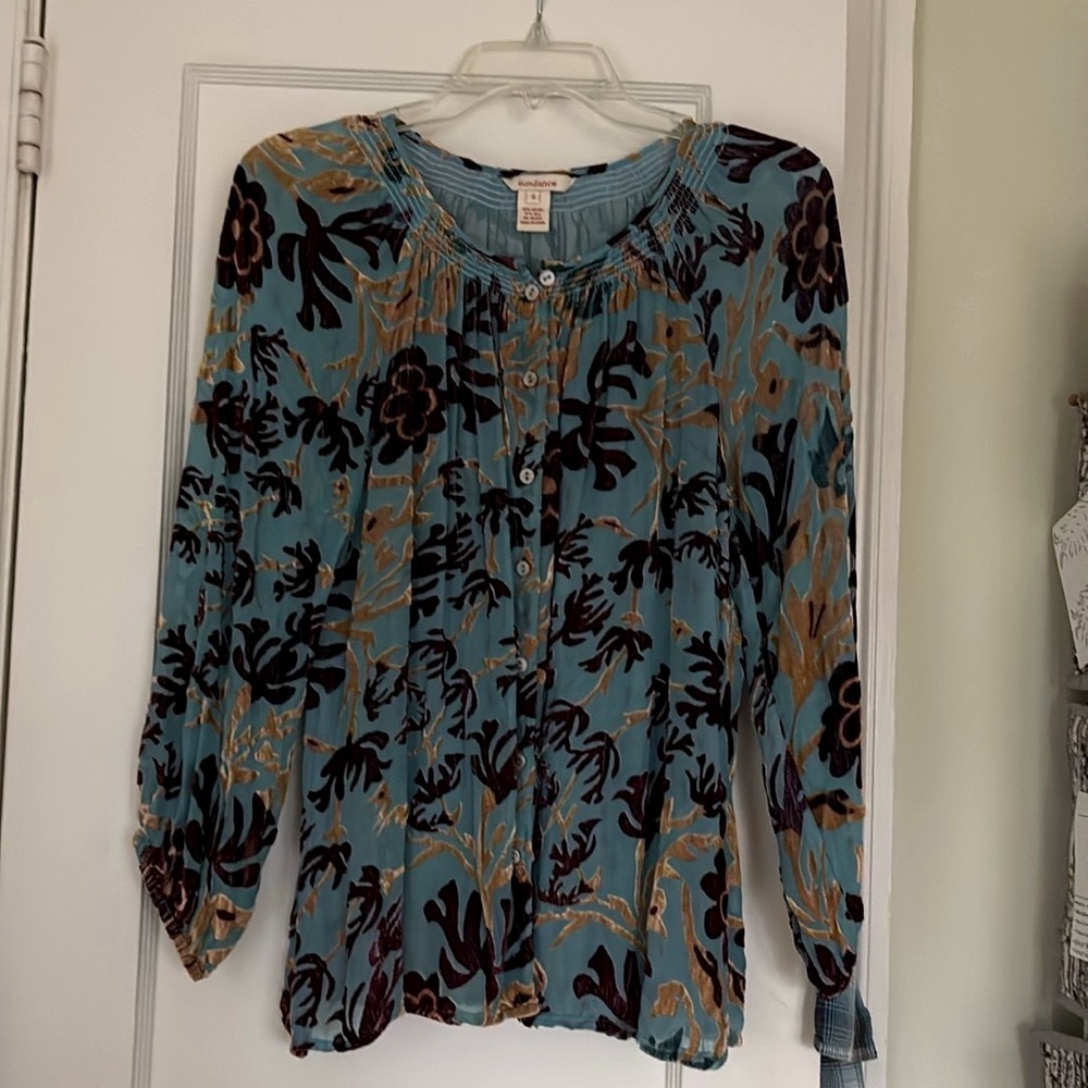 Beautiful Sundance rayon burnout velvet and silk blouse top in aqua blue multi S